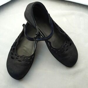 Naot Black Blue Leather Cutout Mary Jane Flats Size‎ 38 EU US 7–7.5
